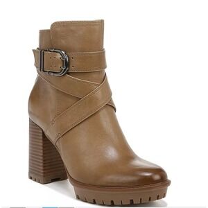 Naturalizer Lyra Lug Sole Leather Water Repellent Ankle Boots Booties Womens 9.5